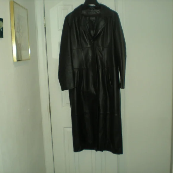 Wilsons Black Leather Trench Coat - Picture 7 of 7